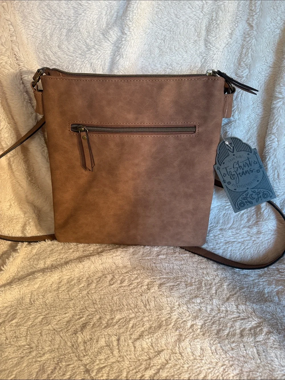 T-Shirt & Jeans Cognac Faux Leather Crossbody Bag 623103N-COG NWT‎
